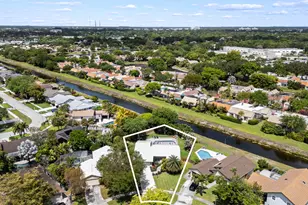 21521 E Hollandaire Dr Dr E, Boca Raton, FL 33433 - Photo 42