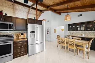 21521 E Hollandaire Dr Dr E, Boca Raton, FL 33433 - Photo 6