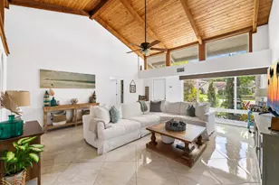 21521 E Hollandaire Dr Dr E, Boca Raton, FL 33433 - Photo 2