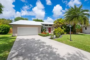 21521 E Hollandaire Dr Dr E, Boca Raton, FL 33433 - Photo 34