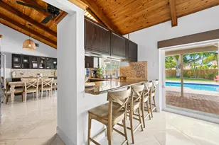 21521 E Hollandaire Dr Dr E, Boca Raton, FL 33433 - Photo 10