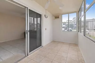 211 Piedmont E, Delray Beach, FL 33484 - Photo 12