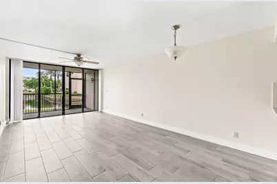 17 Royal Palm Way #103, Boca Raton, FL 33432 - Photo 8