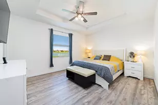 879 Bent Creek Dr, Fort Pierce, FL 34947 - Photo 16