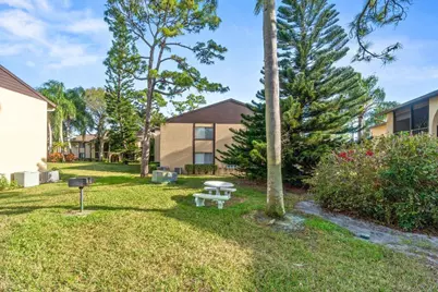 406 Pine Glen Lane #A-2, Greenacres, FL 33463 - Photo 32