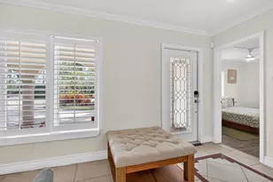 2101 NE 25th St, Wilton Manors, FL 33305 - Photo 6