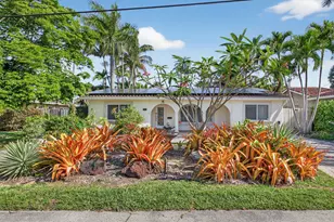 2101 NE 25th St, Wilton Manors, FL 33305 - Photo 1