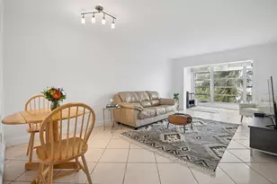 8305 Sunrise Lakes Blvd, Sunrise, FL 33322 - Photo 2