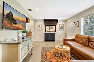 227 NE 12th St, Delray Beach, FL 33444 - Photo 8