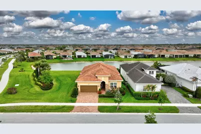 9318 SW Miracoli Way, Port Saint Lucie, FL 34987 - Photo 4