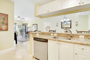 2802 Sarento Pl, Palm Beach Gardens, FL 33410 - Photo 14