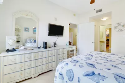 2802 Sarento Place #204, Palm Beach Gardens, FL 33410 - Photo 10