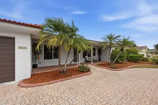2211 NE 32nd St, Lighthouse Point, FL 33064 - Photo 22