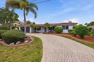 2211 NE 32nd St, Lighthouse Point, FL 33064 - Photo 10