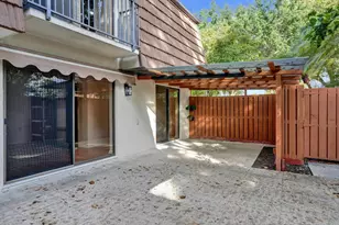 9111 SW 20th St, Davie, FL 33324 - Photo 6