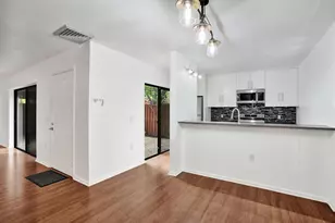 9111 SW 20th St, Davie, FL 33324 - Photo 10