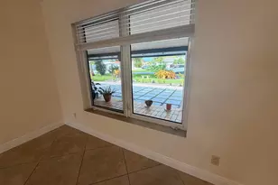 2018 NE 14th Ct, Fort Lauderdale, FL 33304 - Photo 6