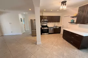 2018 NE 14th Ct, Fort Lauderdale, FL 33304 - Photo 18