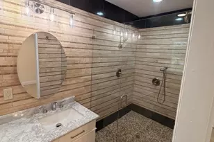 2018 NE 14th Ct, Fort Lauderdale, FL 33304 - Photo 14