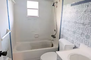 2481 SE Addison St, Port Saint Lucie, FL 34984 - Photo 16