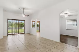 9573 SW Flowermound Cir, Port Saint Lucie, FL 34987 - Photo 10