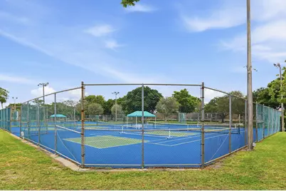 1807 18th Lane, Palm Beach Gardens, FL 33418 - Photo 38