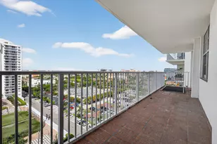 2851 NE 183rd St, Aventura, FL 33160 - Photo 20