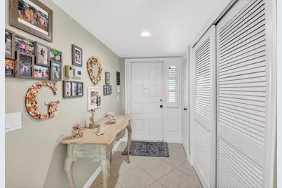75 Venetian Drive #A-2, Delray Beach, FL 33483 - Photo 4