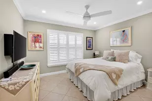 75 Venetian Dr, Delray Beach, FL 33483 - Photo 24