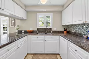 75 Venetian Dr, Delray Beach, FL 33483 - Photo 18