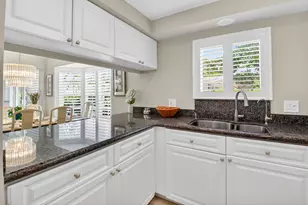 75 Venetian Dr, Delray Beach, FL 33483 - Photo 16