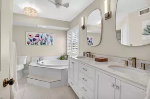 75 Venetian Dr, Delray Beach, FL 33483 - Photo 22