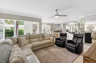 75 Venetian Dr, Delray Beach, FL 33483 - Photo 14