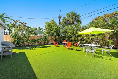 429 48th Street, West Palm Beach, FL 33407 - Photo 18