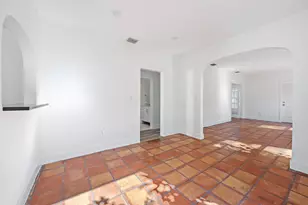 429 48th St, West Palm Beach, FL 33407 - Photo 12