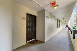 1915 Lavers Cir, Delray Beach, FL 33444 - Photo 2