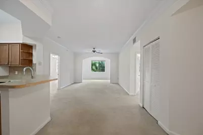 10203 Myrtlewood Circle W, Palm Beach Gardens, FL 33418 - Photo 6