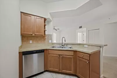 10203 Myrtlewood Circle W, Palm Beach Gardens, FL 33418 - Photo 16