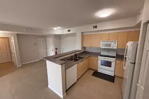 7980 N Nob Hill Rd, Tamarac, FL 33321 - Photo 2