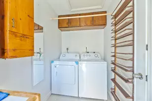 4810 NW 49th Dr, Tamarac, FL 33319 - Photo 10