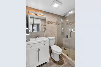 582 Monaco Way #M, Delray Beach, FL 33446 - Photo 22