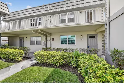 582 Monaco Way #M, Delray Beach, FL 33446 - Photo 1