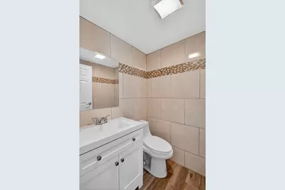 582 Monaco Way #M, Delray Beach, FL 33446 - Photo 16