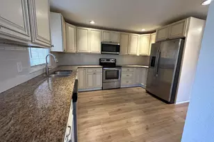 340 Walton Blvd, West Palm Beach, FL 33405 - Photo 2