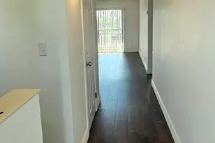 1501 Crescent Cir, West Palm Beach, FL 33403 - Photo 2