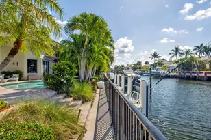 920 Hyacinth Dr, Delray Beach, FL 33483 - Photo 46