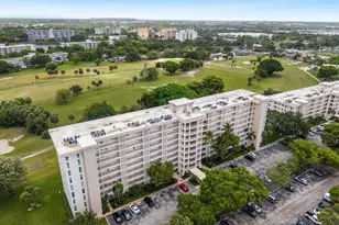 3100 N Palm Aire Dr, Pompano Beach, FL 33069 - Photo 24
