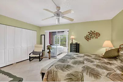 2010 N Farnham N, Deerfield Beach, FL 33442 - Photo 2