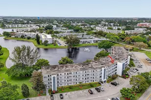 2010 N Farnham N, Deerfield Beach, FL 33442 - Photo 28