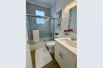 321 Princeton Drive, Lake Worth Beach, FL 33460 - Photo 22